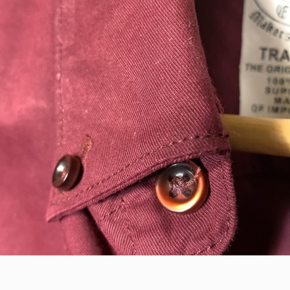 Brooks Brothers (M) - Picture 6 of 10